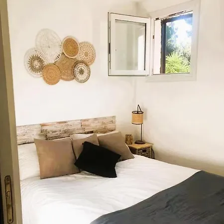 F2 Confort, Les Pieds Dans L'eau, Porticcio Apartment *